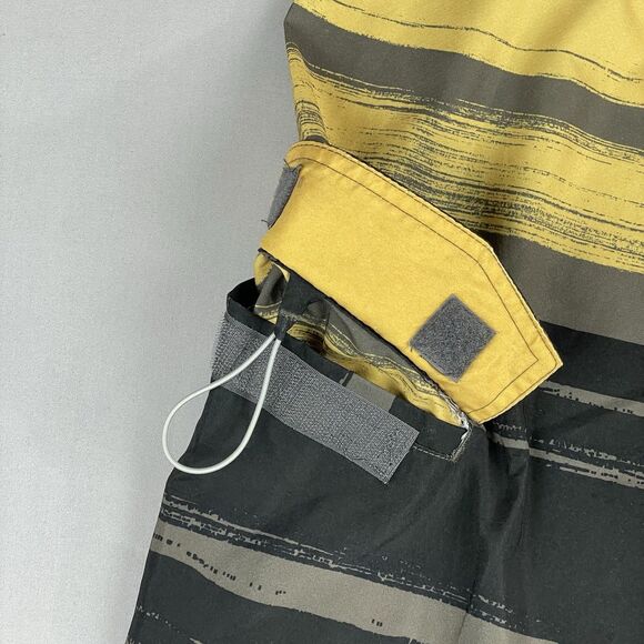 Quiksilver Board Shorts Surf Swim Trunks Men's 38 Yellow Grey Vintage 2014 Beach - Picture 3 of 16